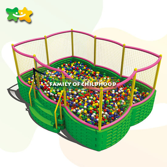 Children ball pool 