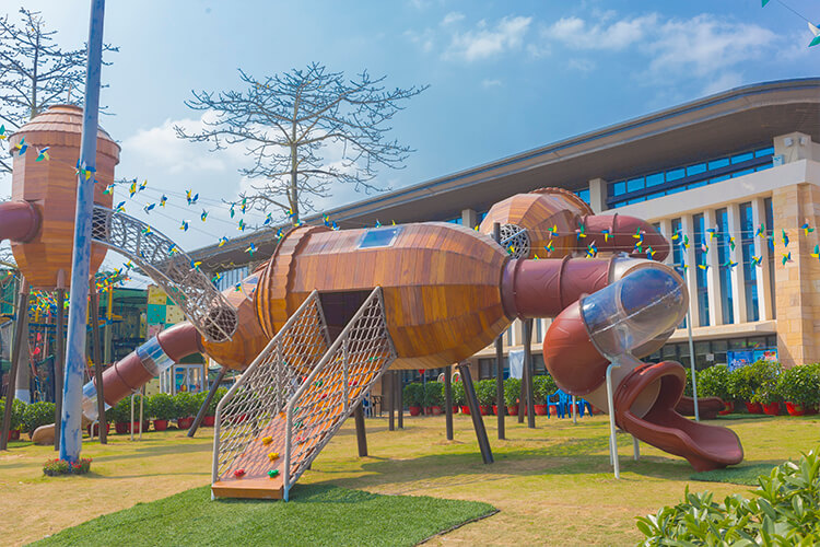 rope course,outdoor sport playground,outdoor playground,outdoor slide,familyofchildhood